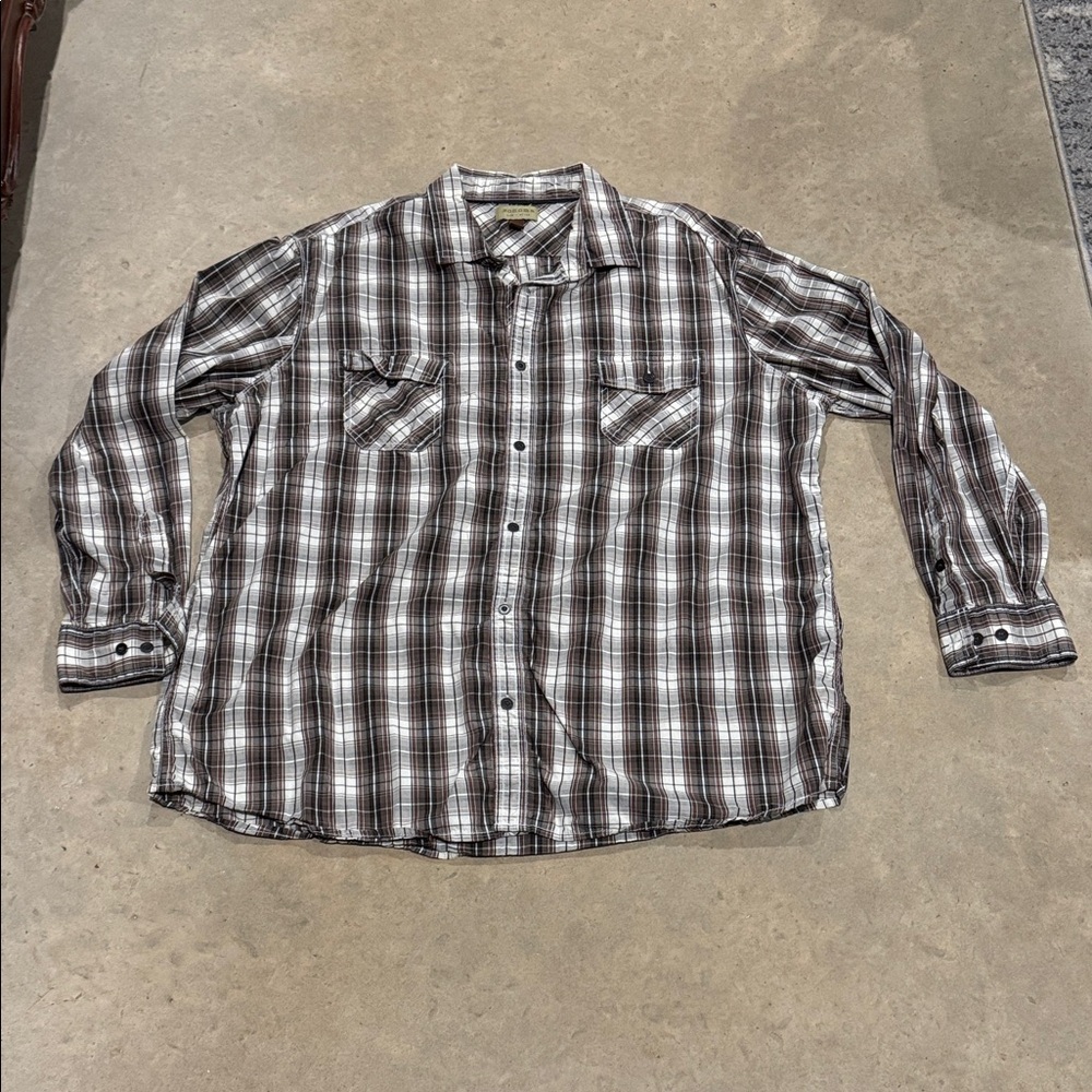 Sonoma Men's Plaid Shirt in Brown and White